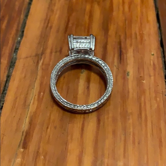 Bling ring 💍 - Picture 3 of 4